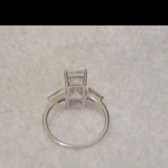 Radiance by Absolute Baguette Accented Engagement Style Ring  Size 8 - Picture 4 of 5